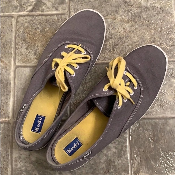 Grey keds size‎ 9.5 - Picture 1 of 3